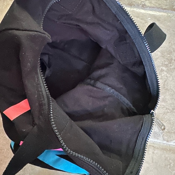 Victoria’s Secret PINK Black LOVE PINK Zippered Tote Beach Bag - Picture 4 of 7